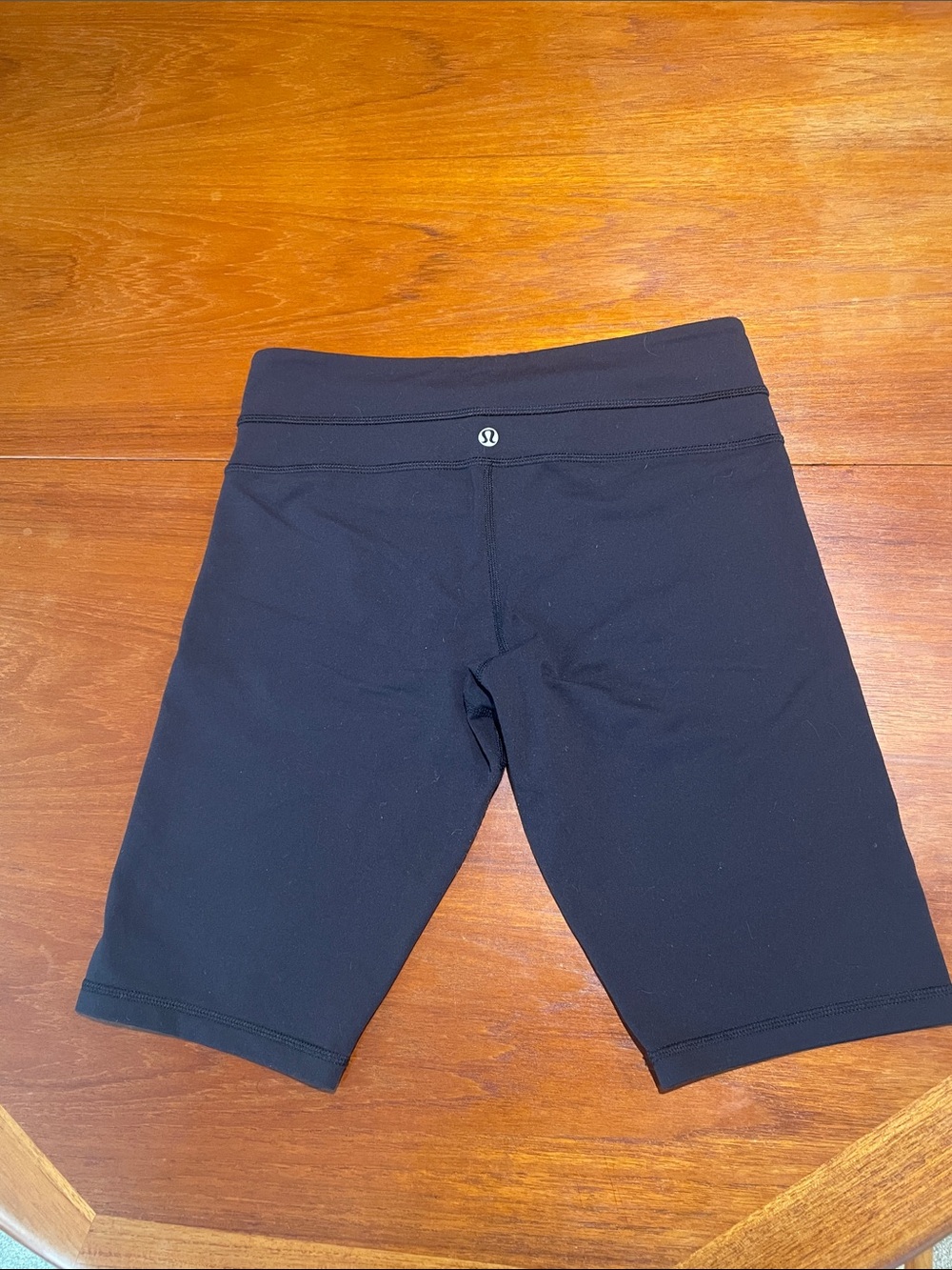 Lululemon black bike shorts 6